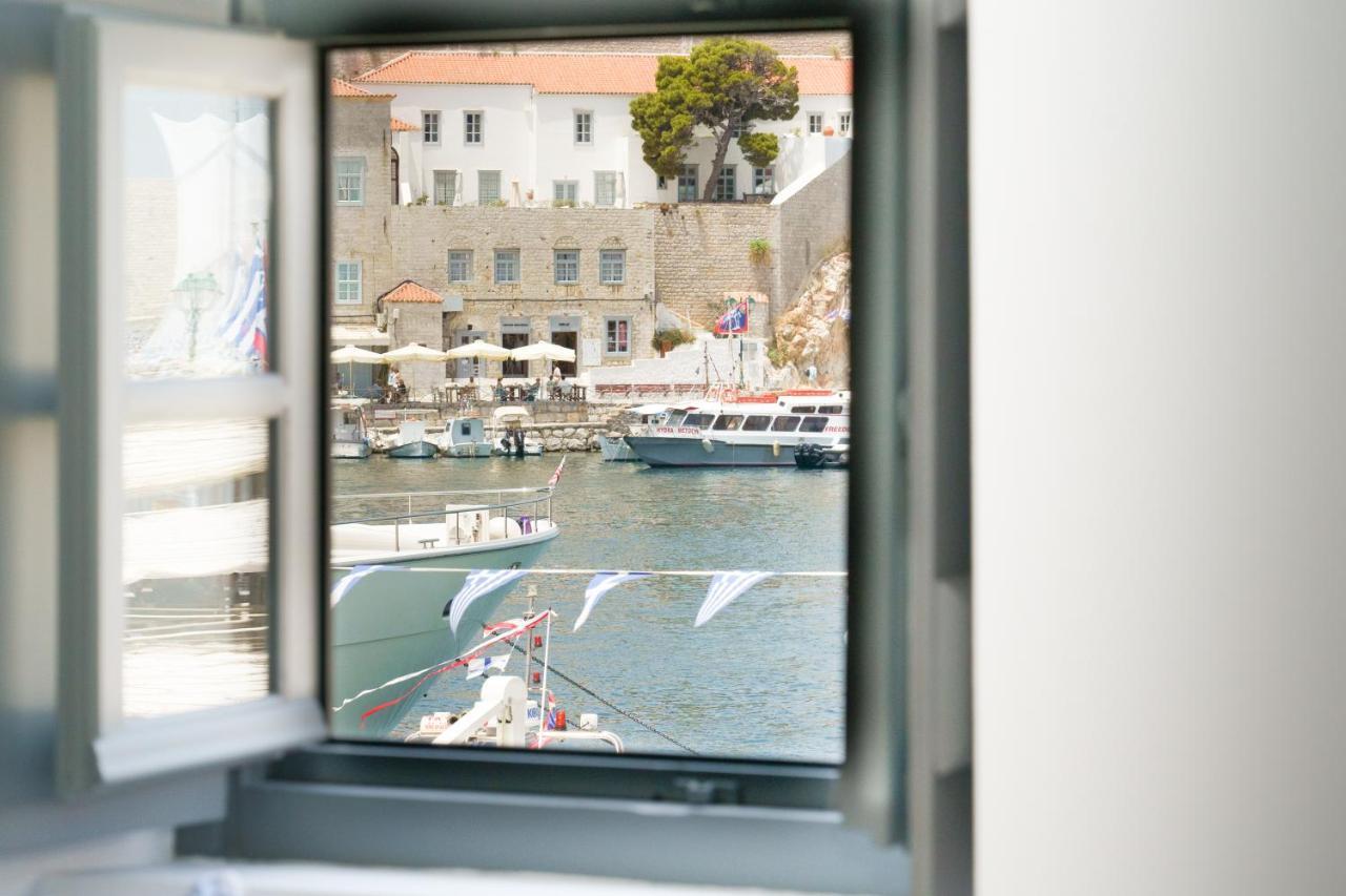My Crown Suite, Hydra Port Buitenkant foto